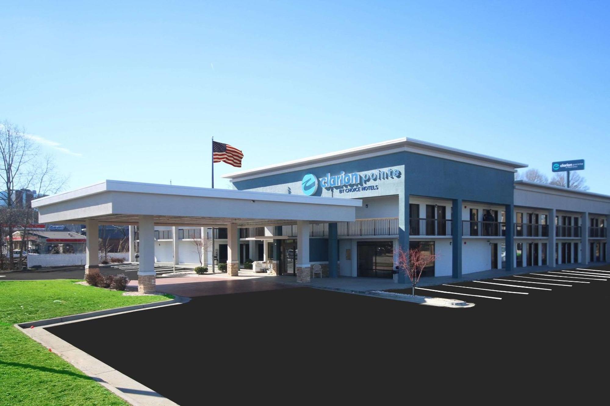 Clarion Pointe Стейтсвил Екстериор снимка